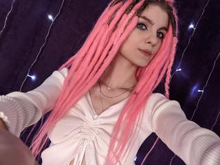 Mit dem Model chatten KittyBounty